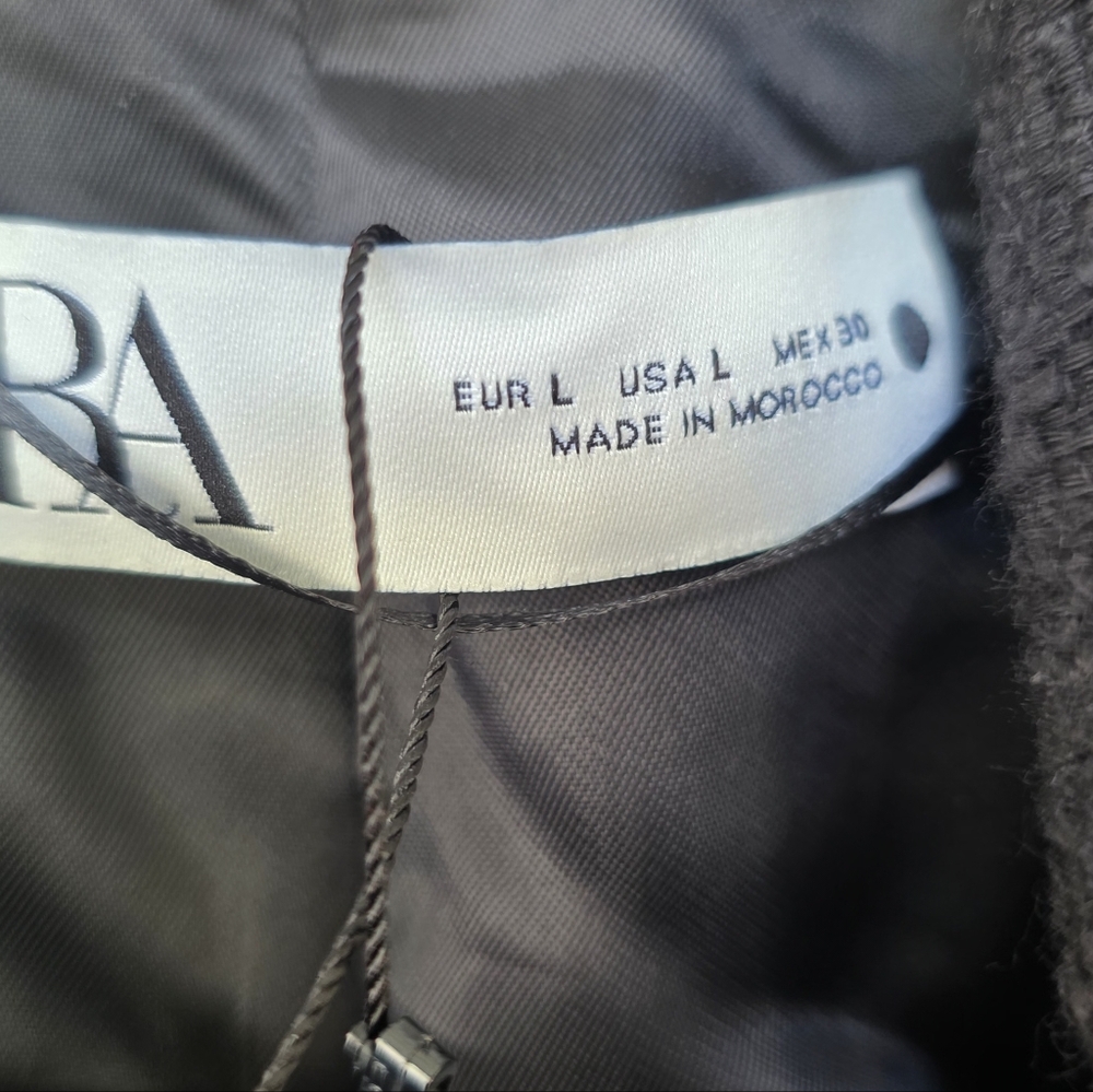 Nwot Zara Tweed Black Blazer Textured Patch Pocket Emblem Gold ButtonsCropped L - Picture 13 of 15